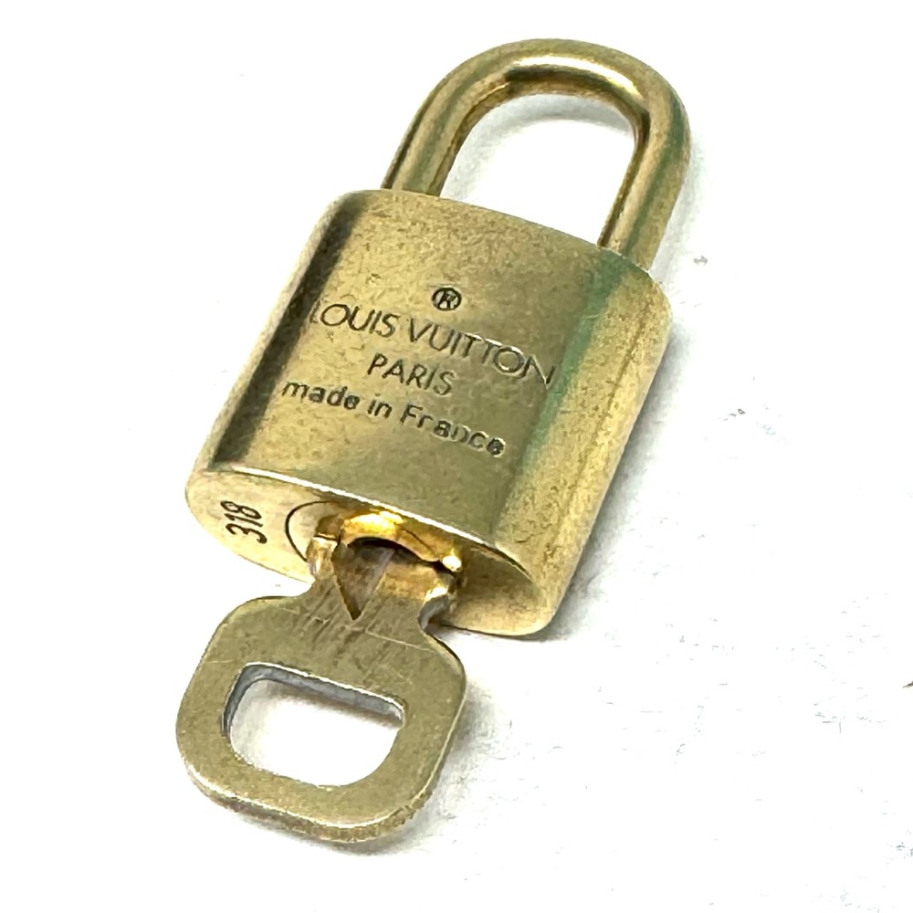 Authentic Louis Vuitton Gold Lock & Key Brass Number 318 - Picture 3 of 7